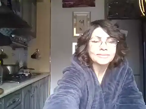 Snapshot of Baby-Matilda chatting on February 6, 8:18 am Baby-Matilda online show from February 6, 8:18 am
