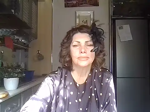Snapshot of Baby-Matilda chatting on October 12, 9:32 am Baby-Matilda online show from October 12, 9:32 am