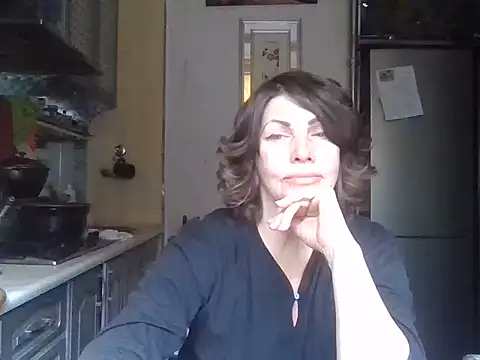 Snapshot of Baby-Matilda chatting on October 17, 9:23 am Baby-Matilda online show from October 17, 9:23 am