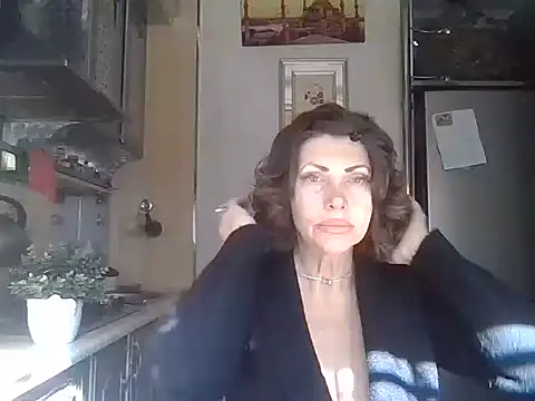 Snapshot of Baby-Matilda chatting on October 16, 8:55 am Baby-Matilda online show from October 16, 8:55 am