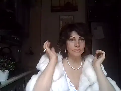 Baby-Matilda online show from November 23, 9:41 am