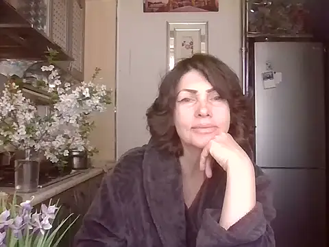 Baby-Matilda online show from April 5, 8:32 am