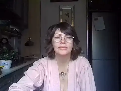 Baby-Matilda online show from November 10, 8:19 am