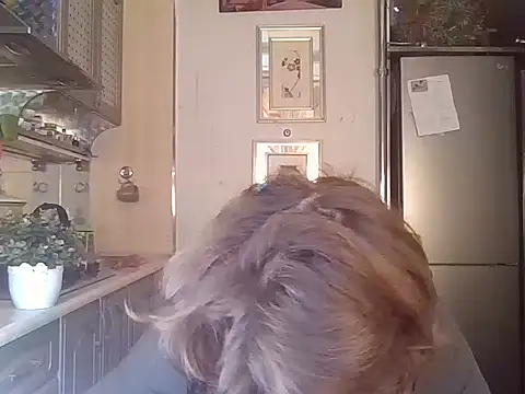 Snapshot of Baby-Matilda chatting on October 5, 8:49 am Baby-Matilda online show from October 5, 8:49 am