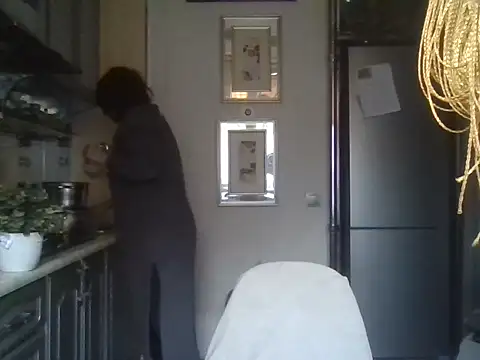 Baby-Matilda online show from February 13, 1:00 pm