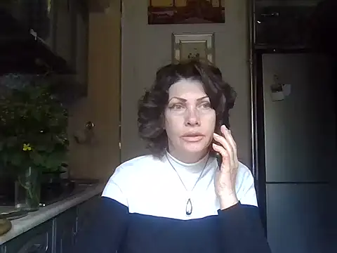 Baby-Matilda online show from April 28, 9:57 am