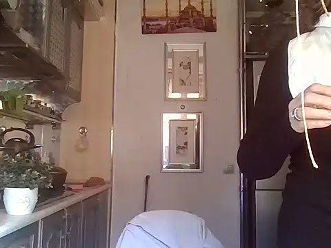 Baby-Matilda online show from October 22, 8:36 am