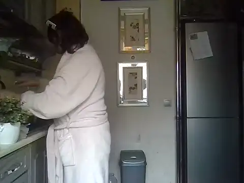 Baby-Matilda online show from February 20, 11:45 am