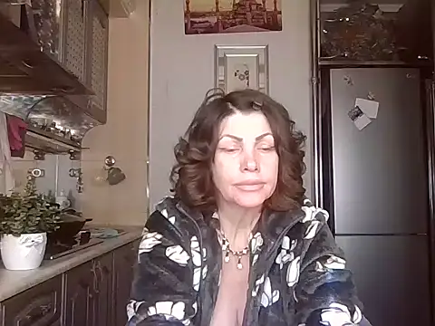 Snapshot of Baby-Matilda chatting on March 6, 10:41 am Baby-Matilda online show from March 6, 10:41 am