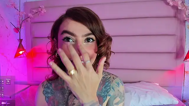 Evangelyne 1 online show from March 4, 3:31 pm