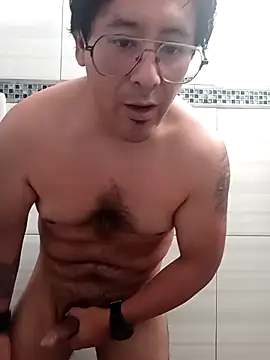 Yimicito online show from February 24, 4:19 pm