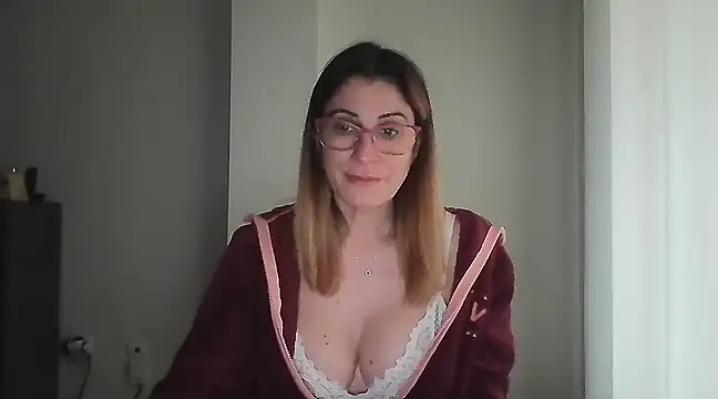 Sanada hot online show from January 17, 3:43 pm