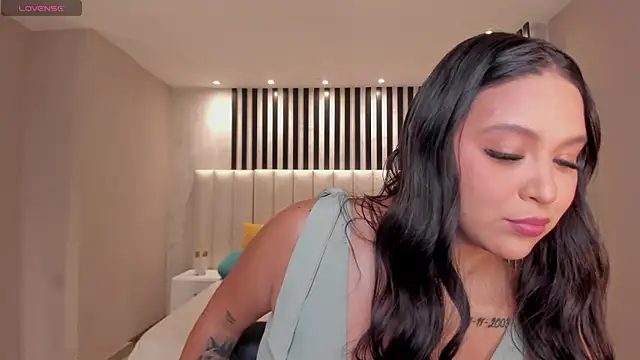 ToriCrossX online show from November 26, 12:54 am