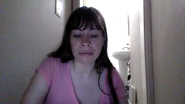 Snapshot of petitedoll29 chatting on November 10, 9:09 pm petitedoll29 online show from November 10, 9:09 pm