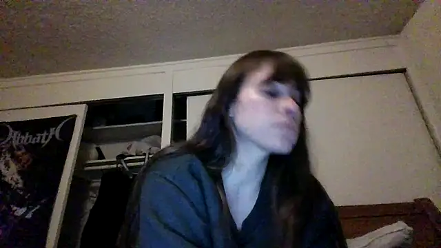 Snapshot of petitedoll29 chatting on December 20, 3:03 am petitedoll29 online show from December 20, 3:03 am
