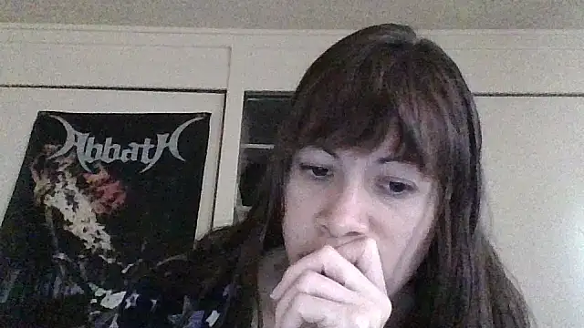 Snapshot of petitedoll29 chatting on December 3, 9:06 pm petitedoll29 online show from December 3, 9:06 pm