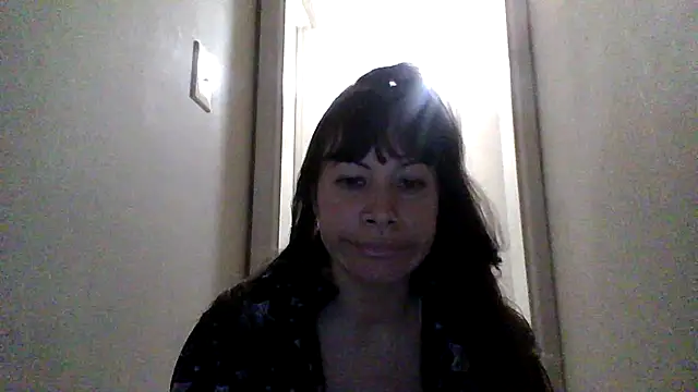 Snapshot of petitedoll29 chatting on November 17, 8:35 pm petitedoll29 online show from November 17, 8:35 pm