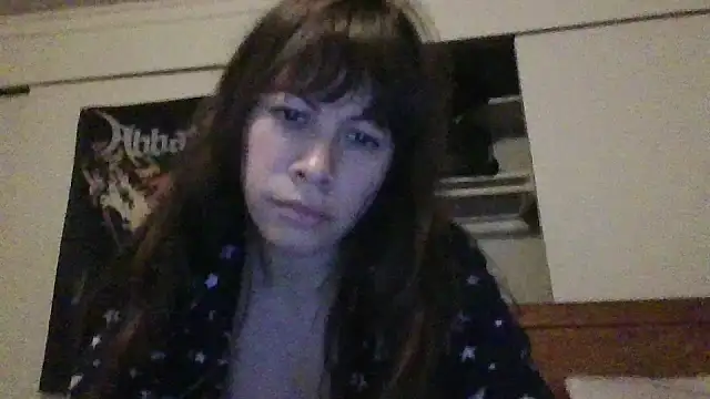 Snapshot of petitedoll29 chatting on December 4, 3:20 am petitedoll29 online show from December 4, 3:20 am