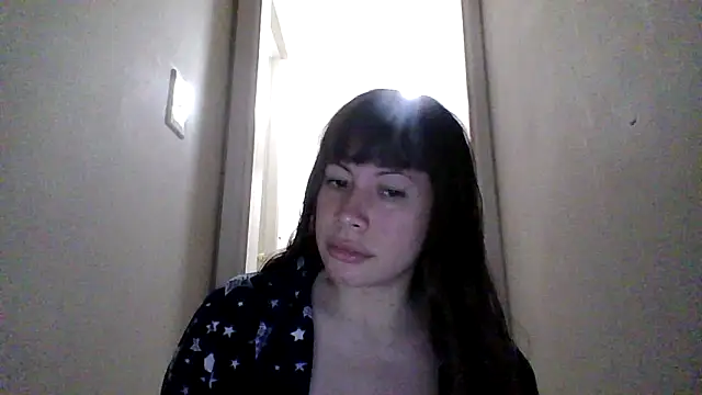 Snapshot of petitedoll29 chatting on October 27, 11:27 pm petitedoll29 online show from October 27, 11:27 pm