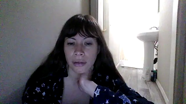 Snapshot of petitedoll29 chatting on November 14, 8:45 pm petitedoll29 online show from November 14, 8:45 pm