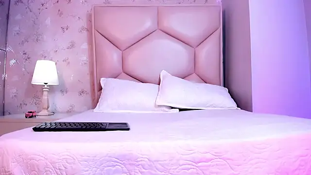 ambar sullivan online show from December 21, 11:34 am