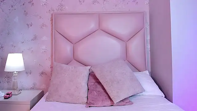 ambar sullivan online show from December 20, 11:35 am