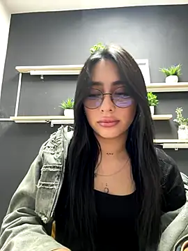 isabella jade online show from October 31, 6:48 pm