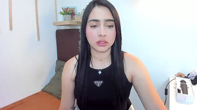 Snapshot of isabella_jade chatting on March 11, 6:19 pm isabella jade online show from March 11, 6:19 pm
