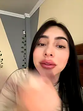Snapshot of isabella_jade chatting on October 18, 1:13 pm isabella jade online show from October 18, 1:13 pm