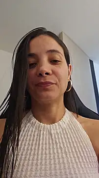 miaeyes online show from November 27, 1:55 pm