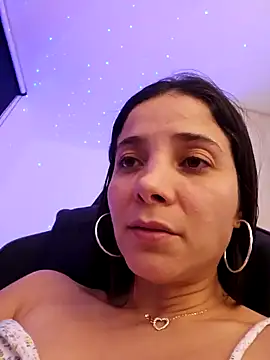 miaeyes online show from January 19, 1:53 am