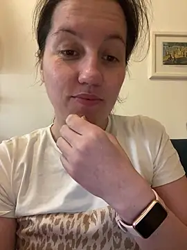 Nicole-Ray online show from March 13, 9:42 pm