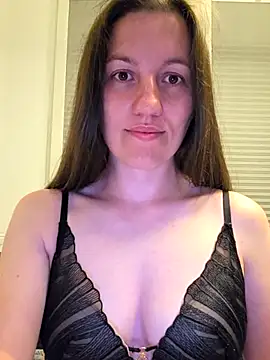 Nicole-Ray online show from June 15, 8:41 pm