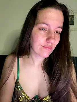 Snapshot of Nicole-Ray chatting on September 10, 4:44 am Nicole-Ray online show from September 10, 4:44 am