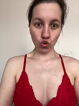 Nicole-Ray online show from May 10, 4:09 pm