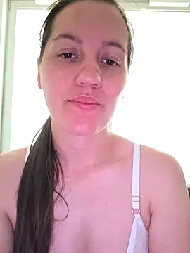 Nicole-Ray online show from July 12, 5:03 pm