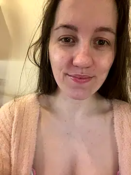 Nicole-Ray online show from December 19, 4:42 pm