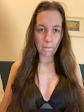 Snapshot of Nicole-Ray chatting on October 1, 8:57 pm Nicole-Ray online show from October 1, 8:57 pm