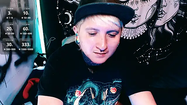 Marieblueeyes online show from May 30, 12:39 am