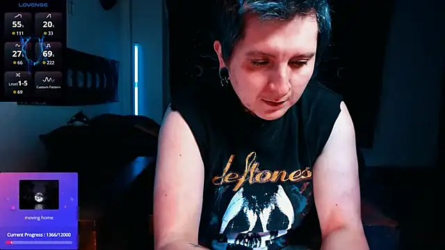 Marieblueeyes online show from March 25, 3:17 am