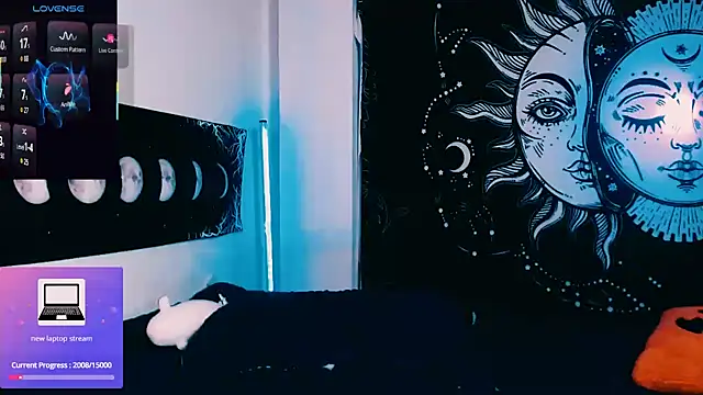 Marieblueeyes online show from February 20, 11:50 pm