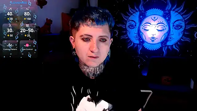 Snapshot of Marieblueeyes chatting on March 7, 1:31 am Marieblueeyes online show from March 7, 1:31 am