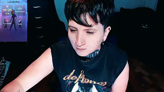 Marieblueeyes online show from October 21, 11:53 am