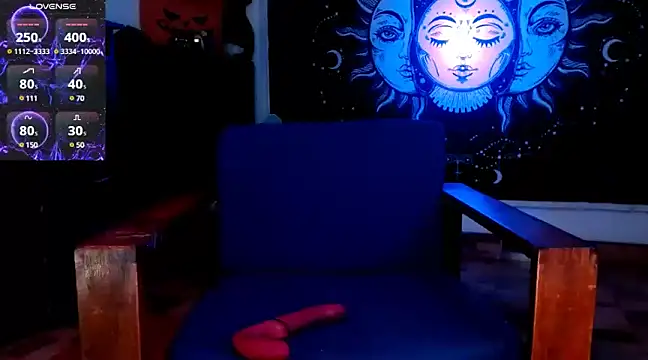 Snapshot of Marieblueeyes chatting on March 21, 6:27 am Marieblueeyes online show from March 21, 6:27 am