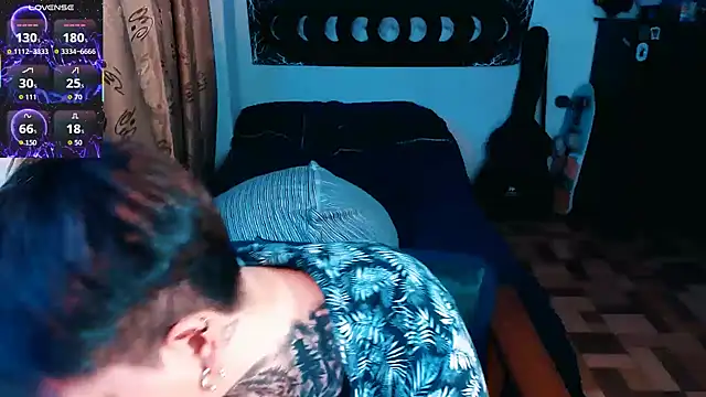 Marieblueeyes online show from October 24, 11:48 pm