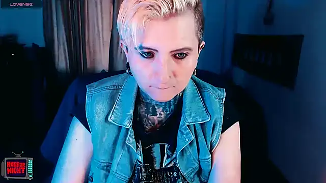 Marieblueeyes online show from December 20, 10:01 pm