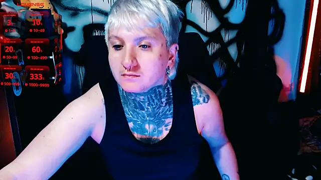 Marieblueeyes online show from June 6, 3:34 am