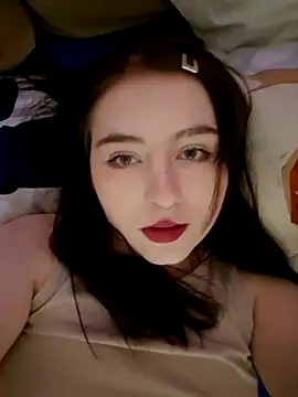 Snapshot of Yammy_Yumi chatting on February 27, 5:40 am Yammy Yumi online show from February 27, 5:40 am