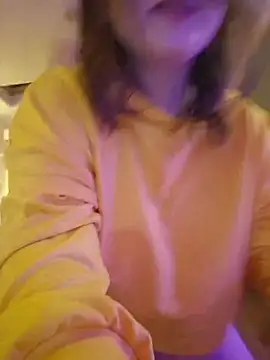 Yammy Yumi online show from February 11, 3:12 pm