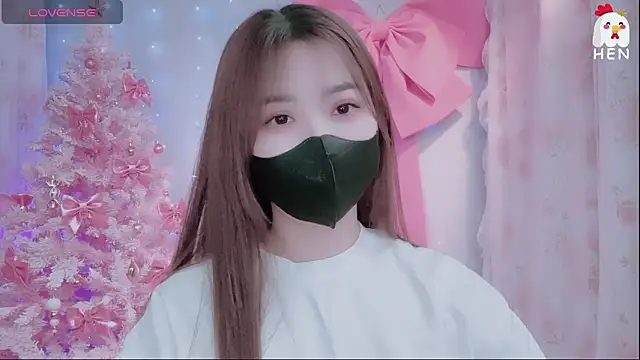 Snapshot of hen237 chatting on November 28, 5:46 pm hen237 online show from November 28, 5:46 pm